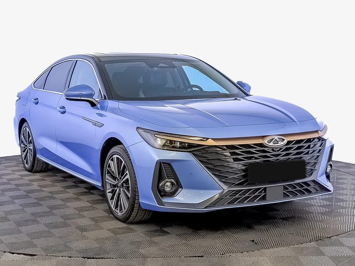 Chery Arrizo 8