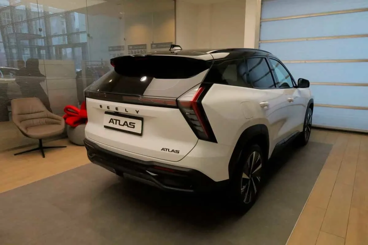 Geely Atlas