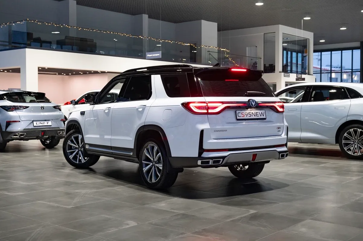 Changan CS95