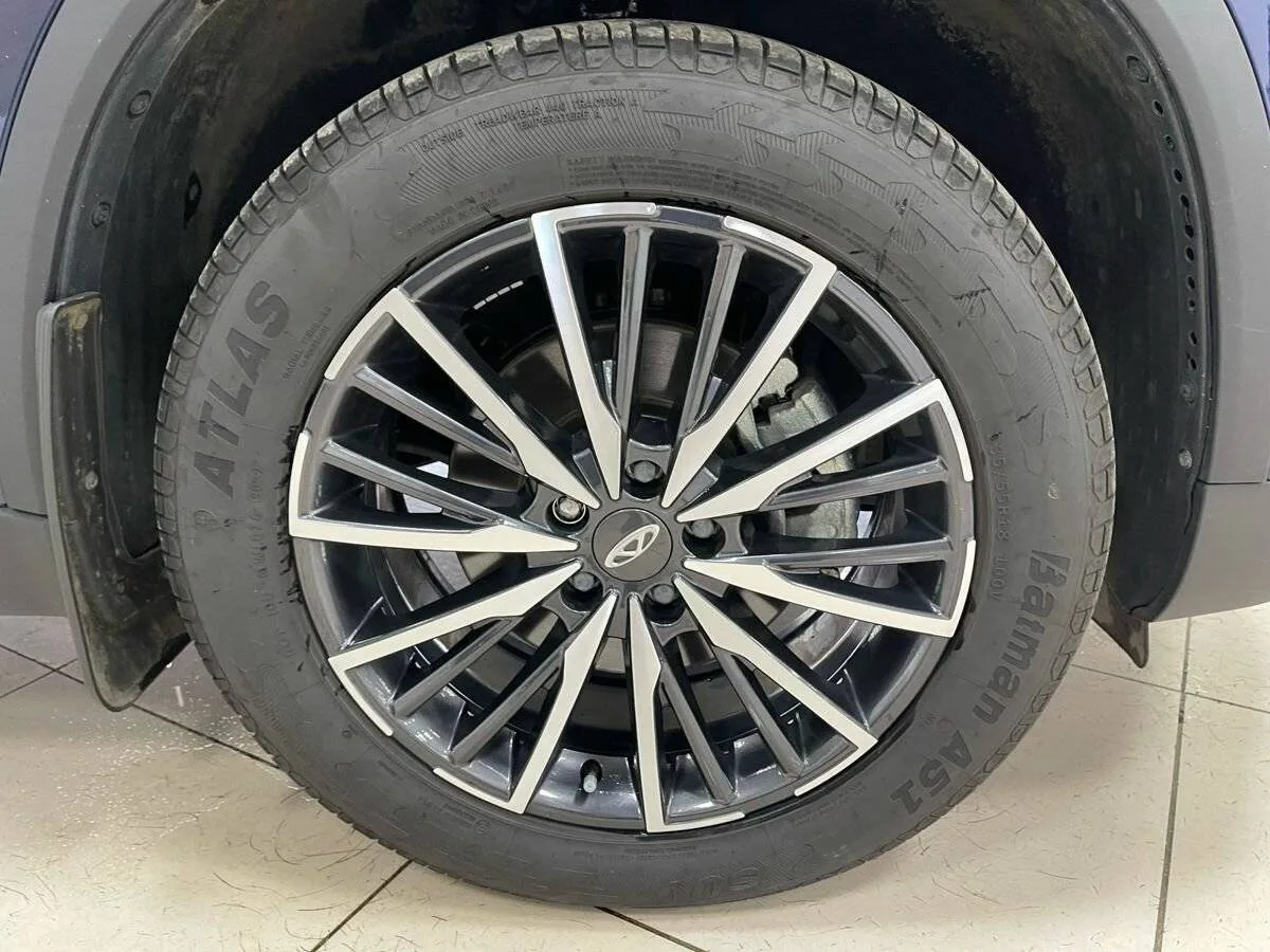 Chery Tiggo 8