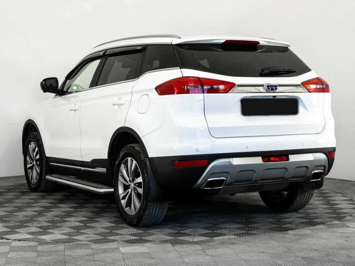 Geely Atlas