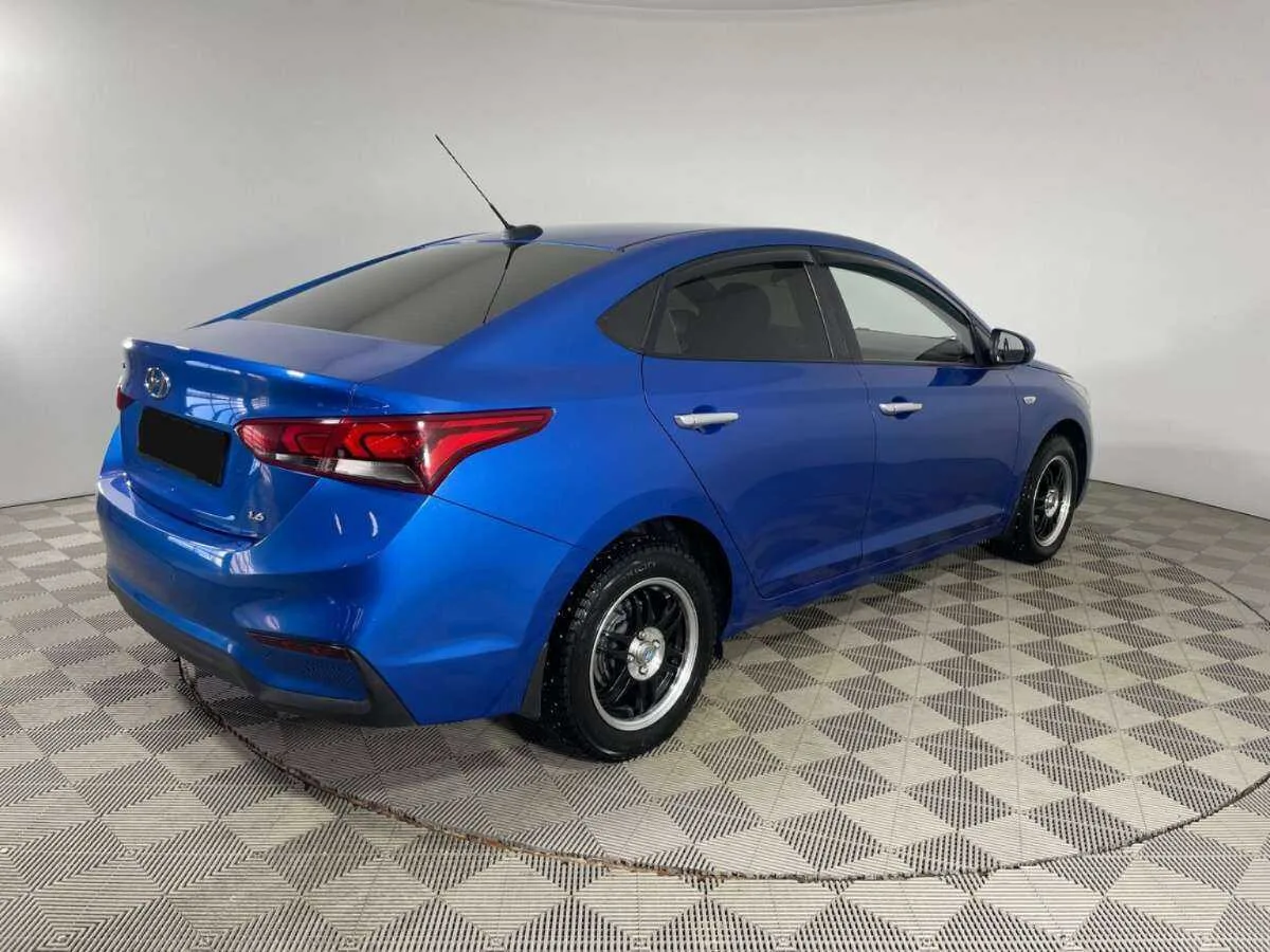 Hyundai Solaris