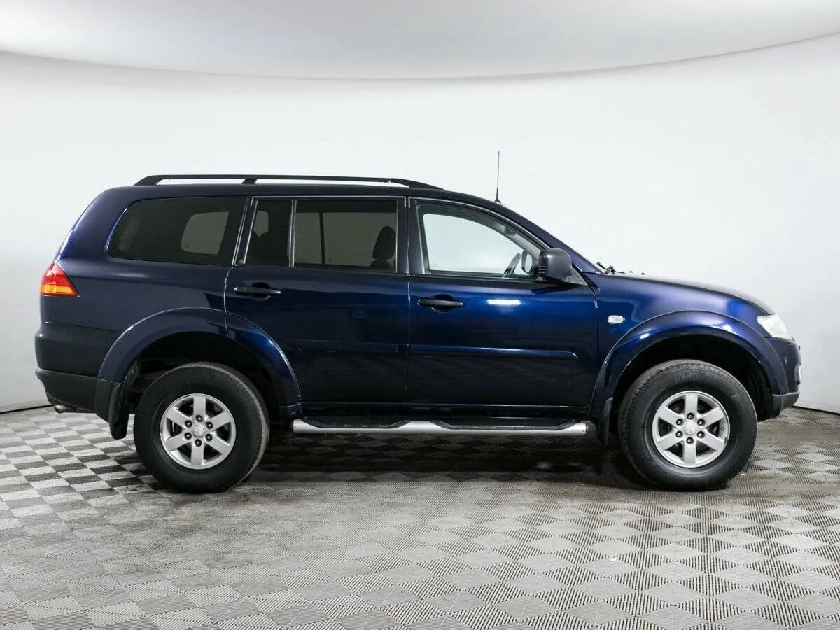 Mitsubishi Pajero Sport