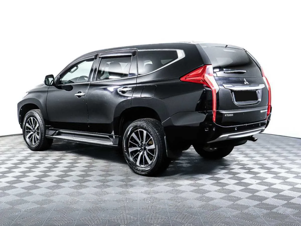 Mitsubishi Pajero Sport