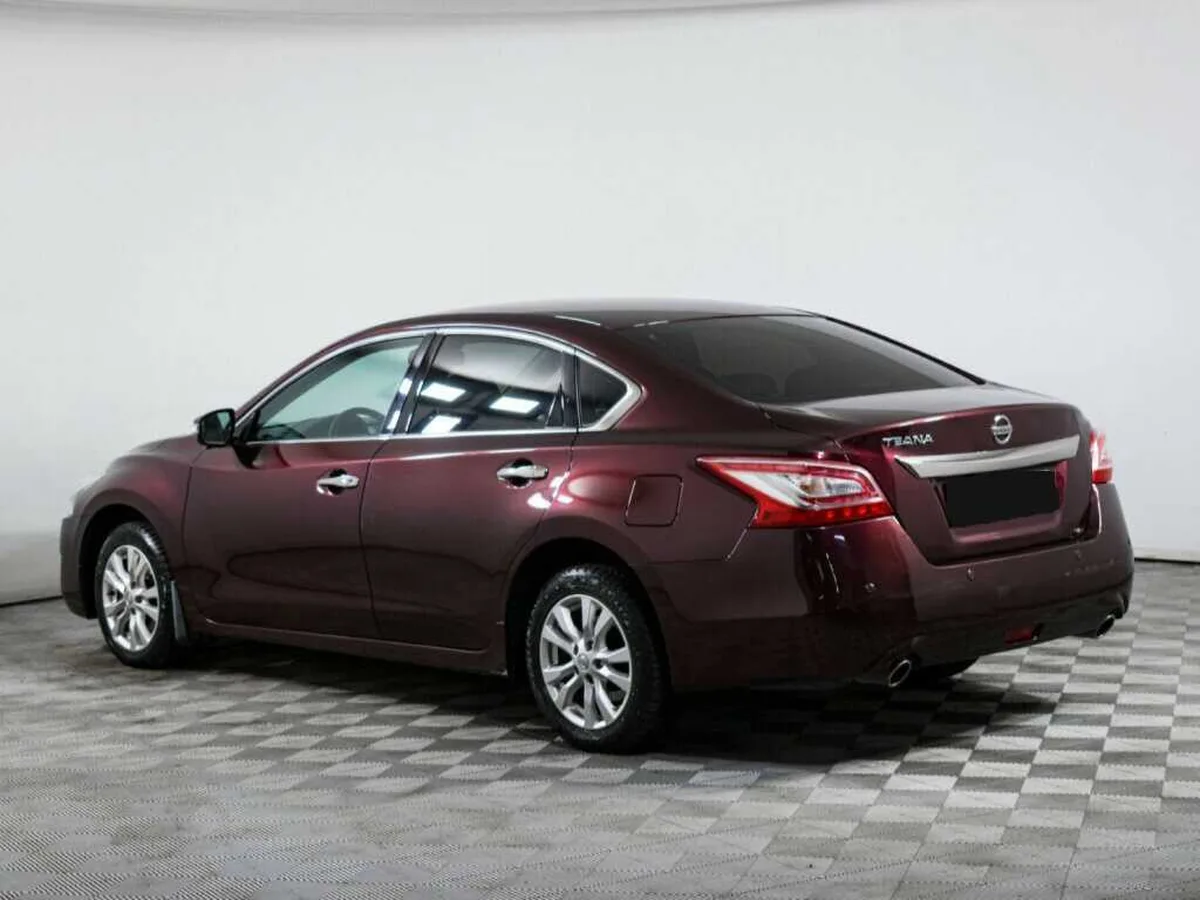 Nissan Teana