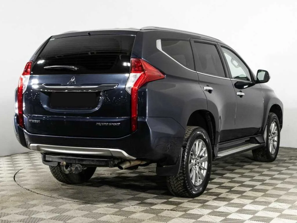 Mitsubishi Pajero Sport