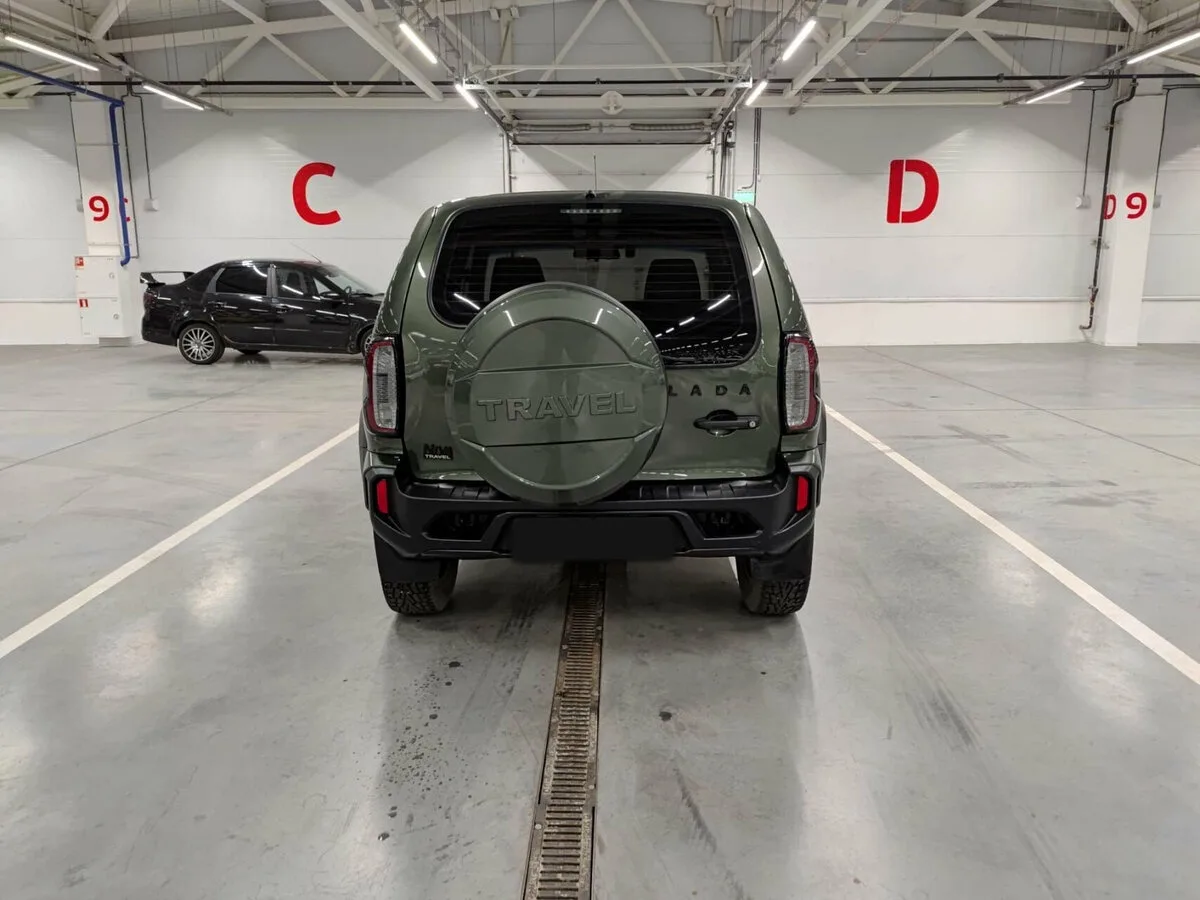 LADA (ВАЗ) Niva Travel