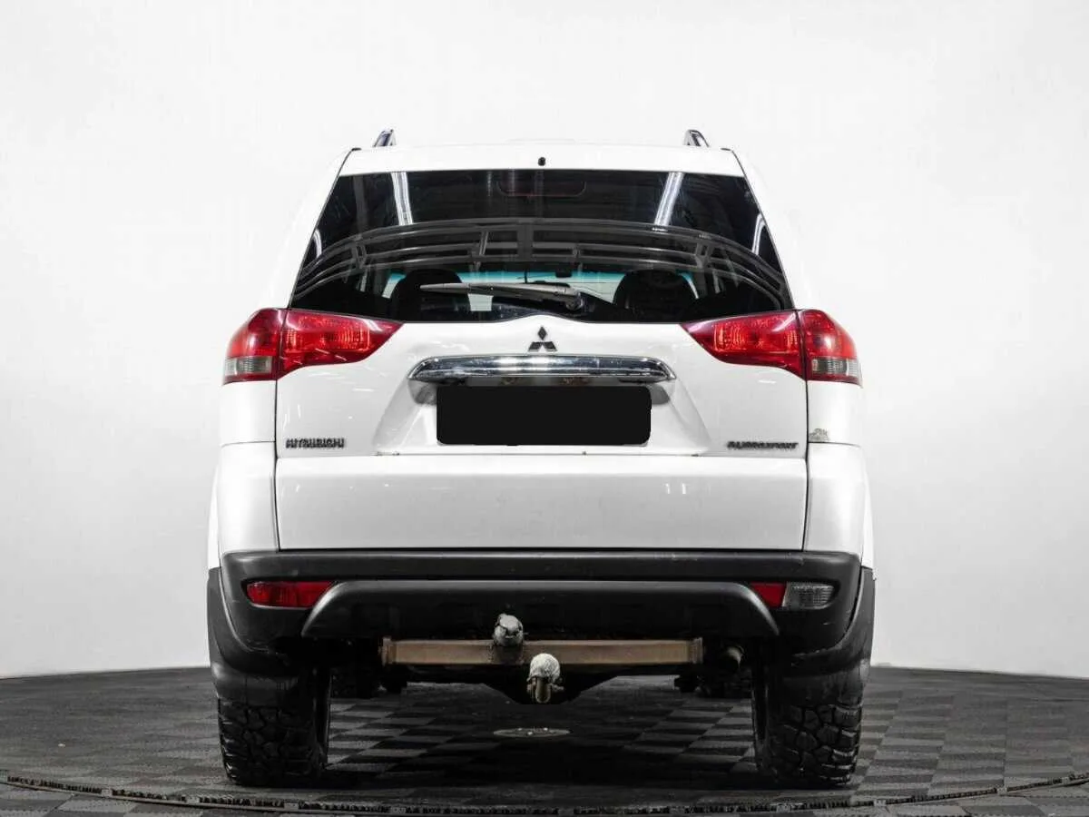 Mitsubishi Pajero Sport