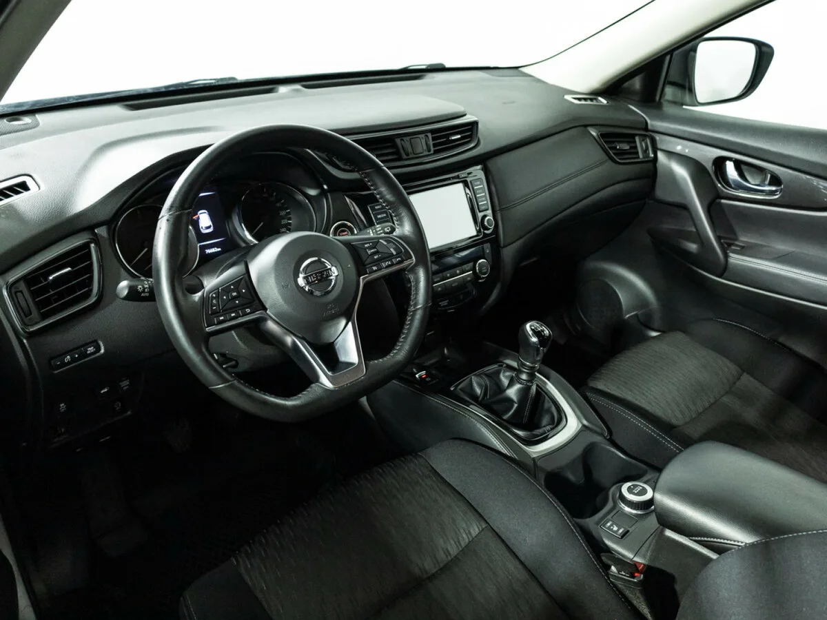 Nissan X Trail
