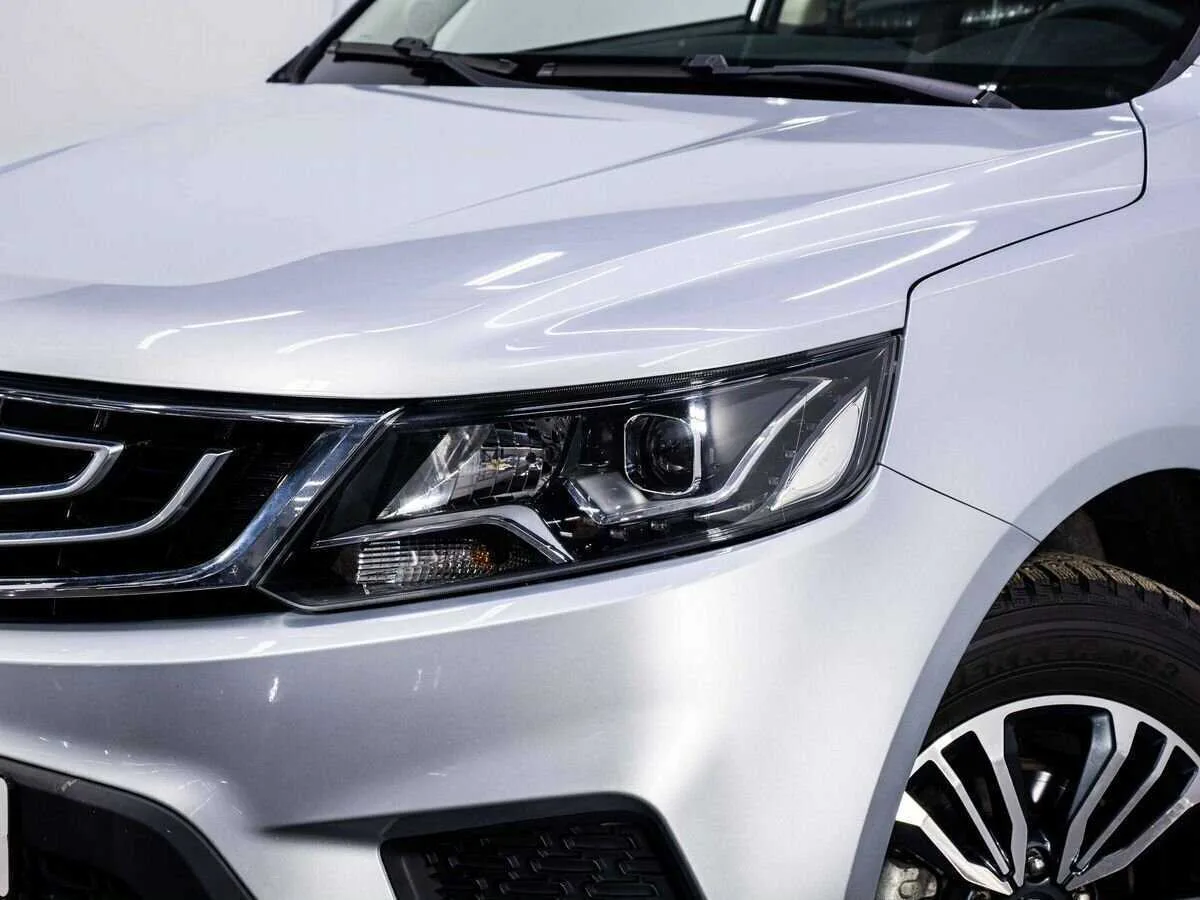 Geely Emgrand X7