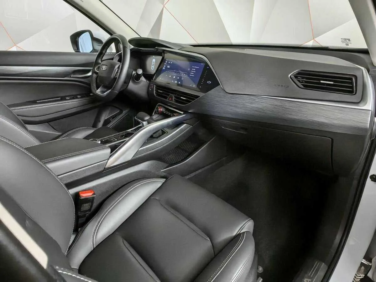 Geely Tugella