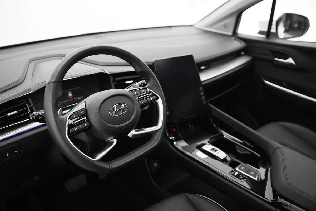 Hyundai Custo