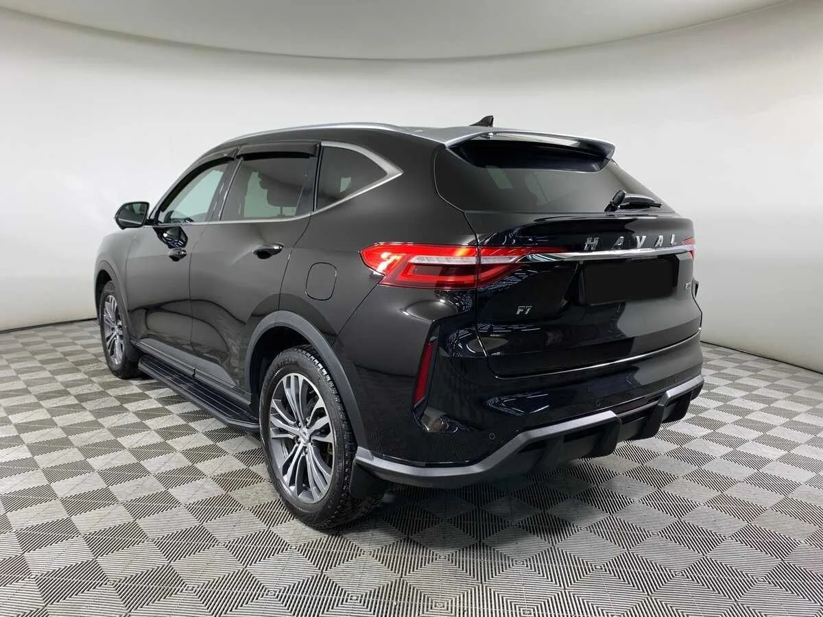 Haval F7