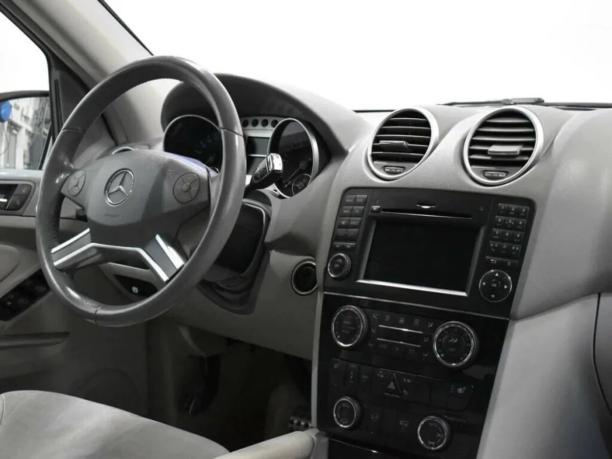 Mercedes-Benz M-Класс