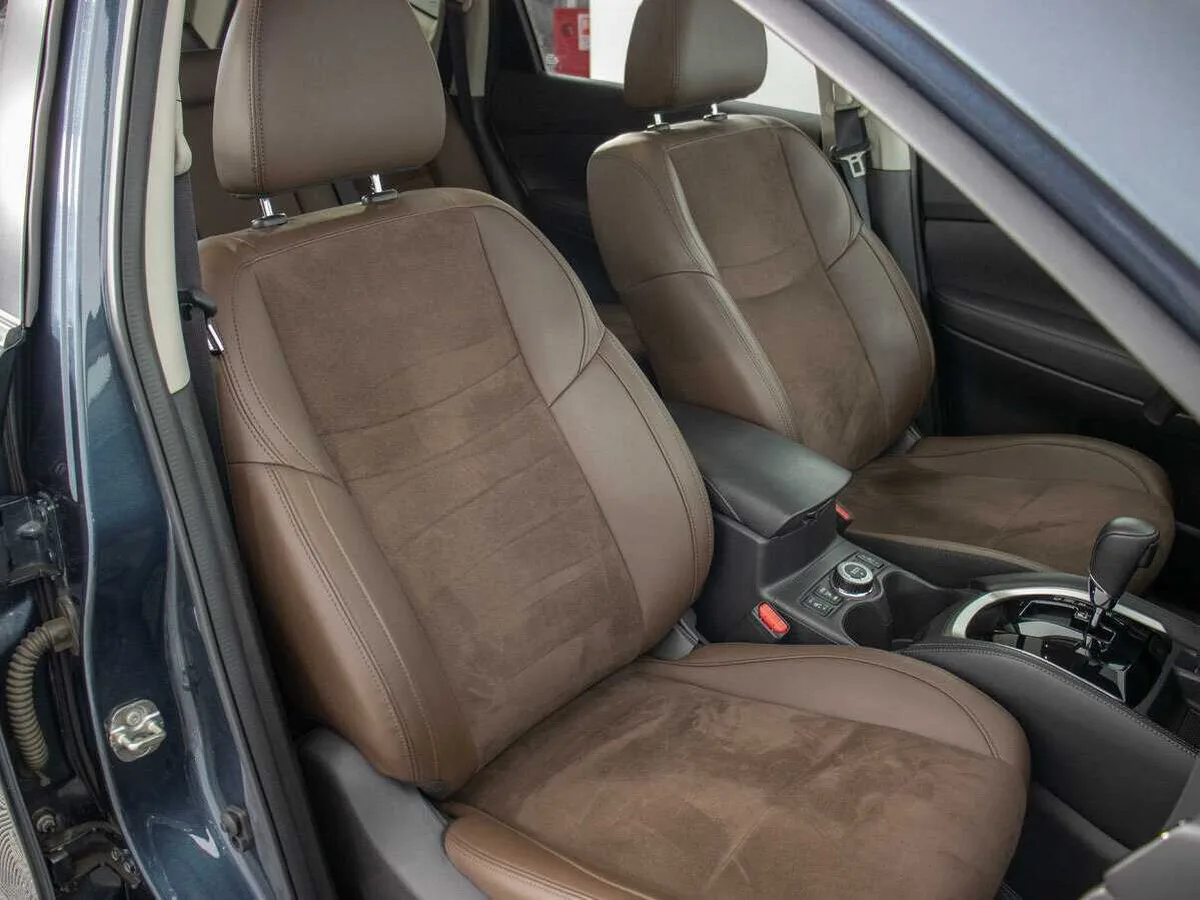 Nissan X Trail