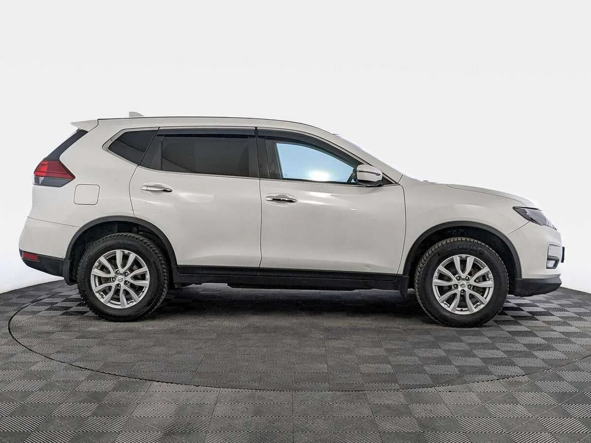 Nissan X Trail