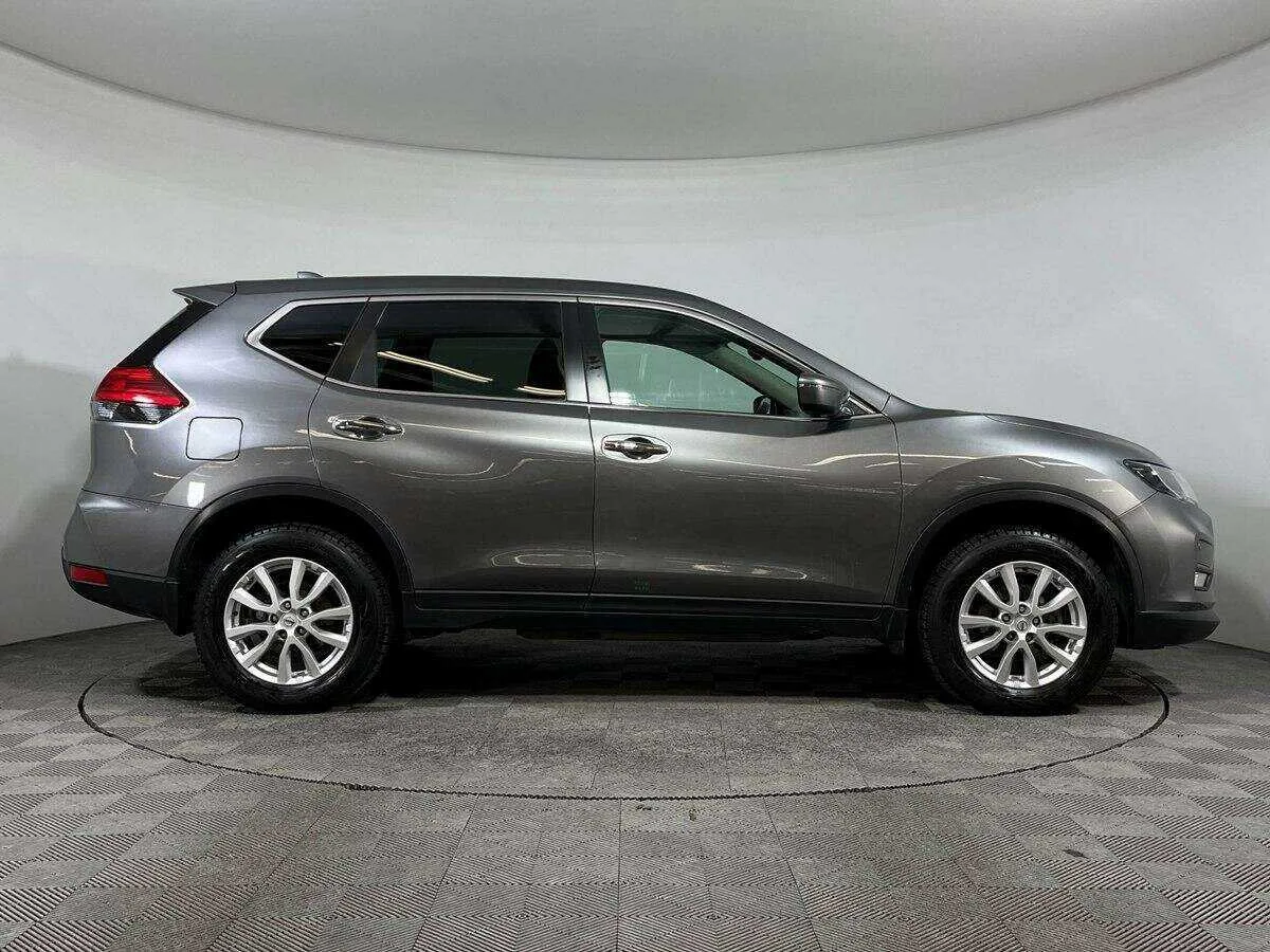 Nissan X Trail