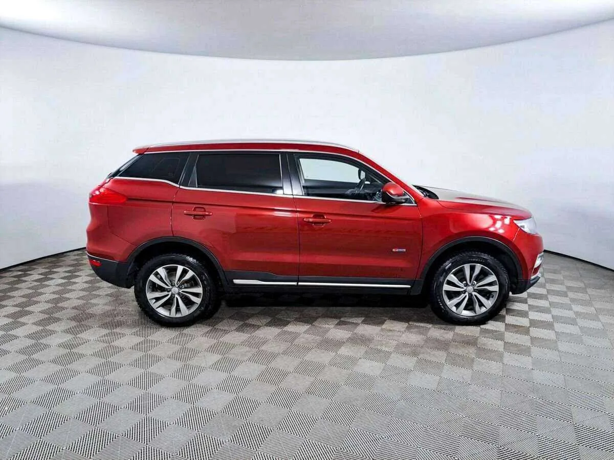Geely Atlas