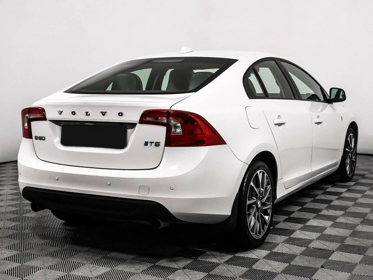 Volvo S60