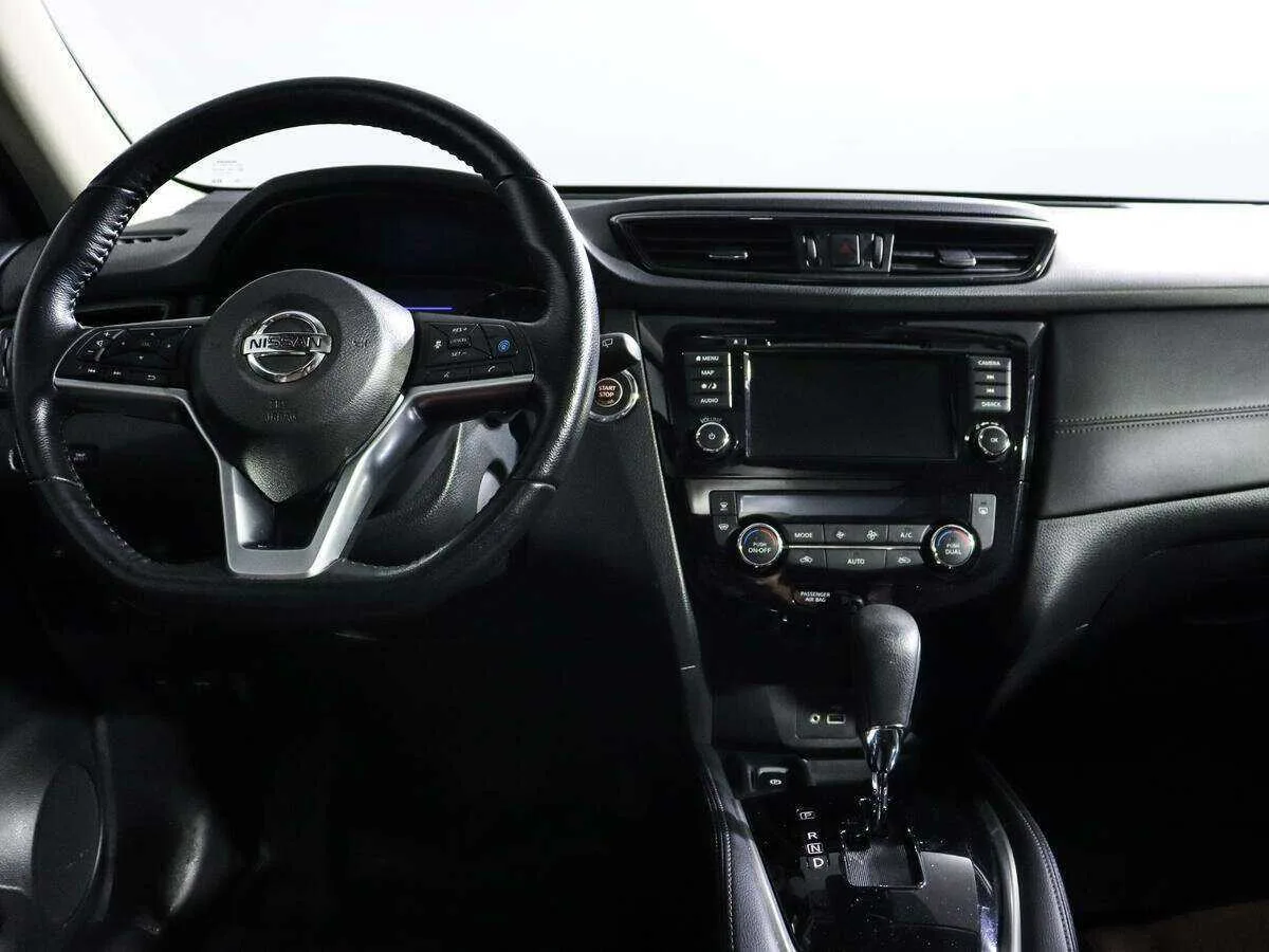 Nissan X Trail