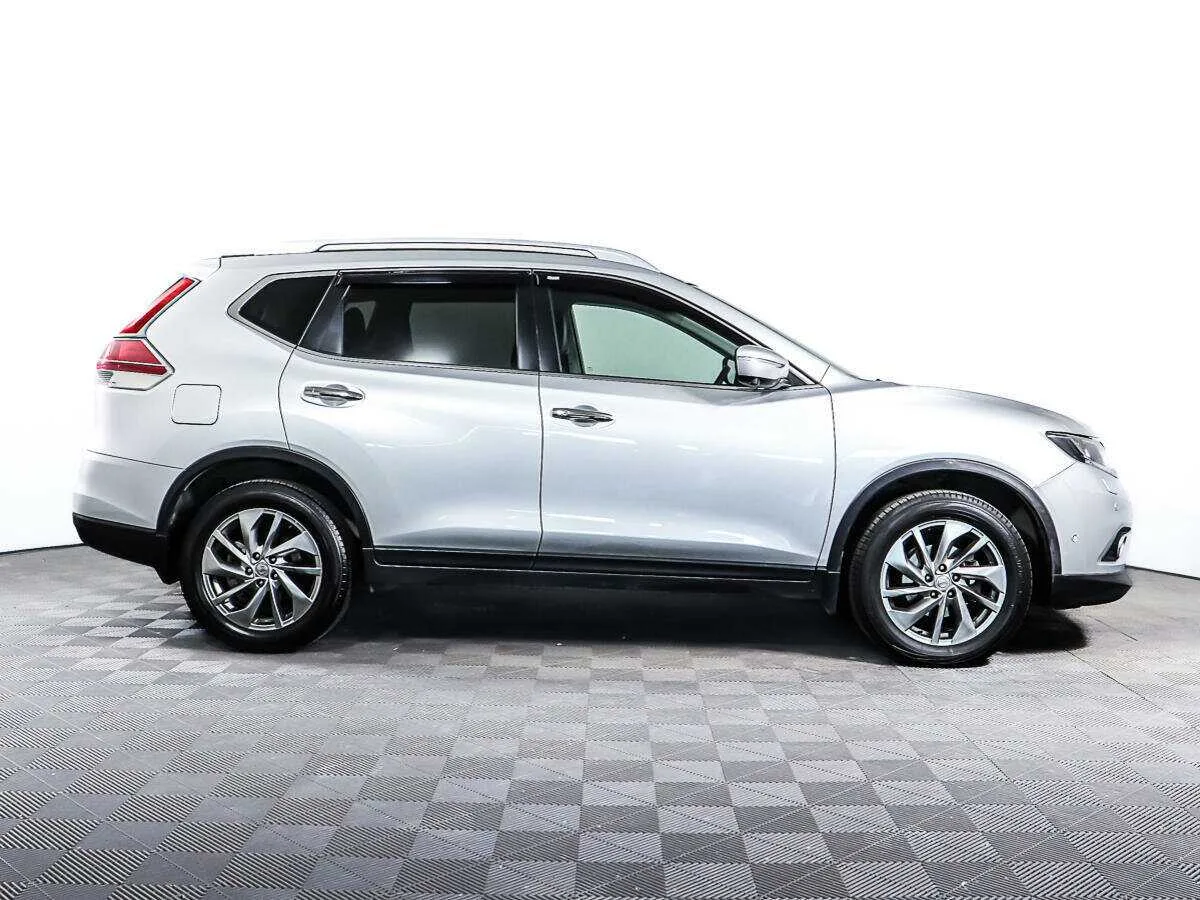 Nissan X Trail