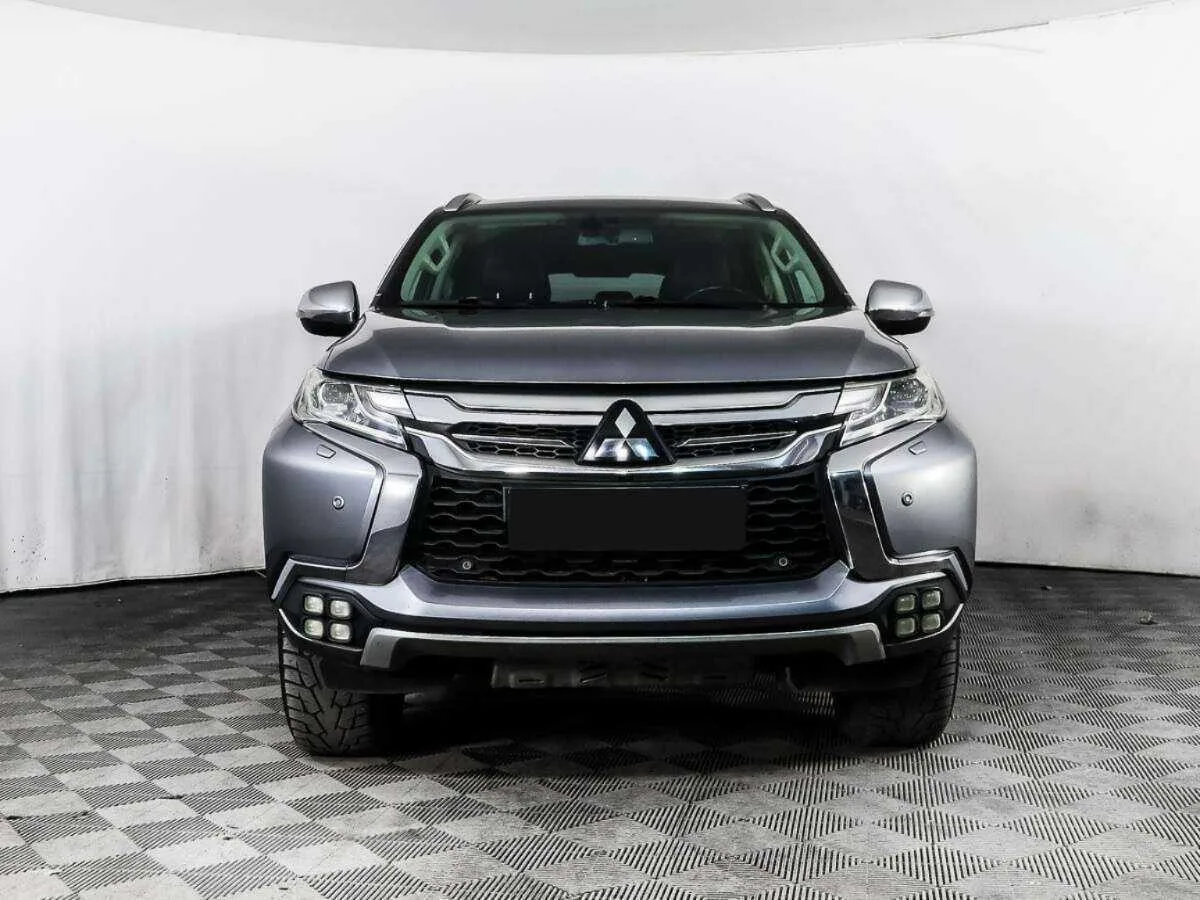 Mitsubishi Pajero Sport