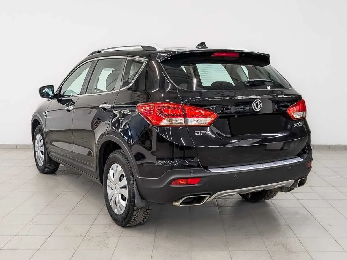 Dongfeng AX7