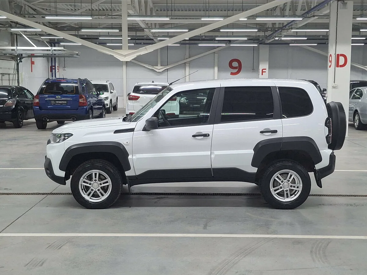 LADA (ВАЗ) Niva Travel