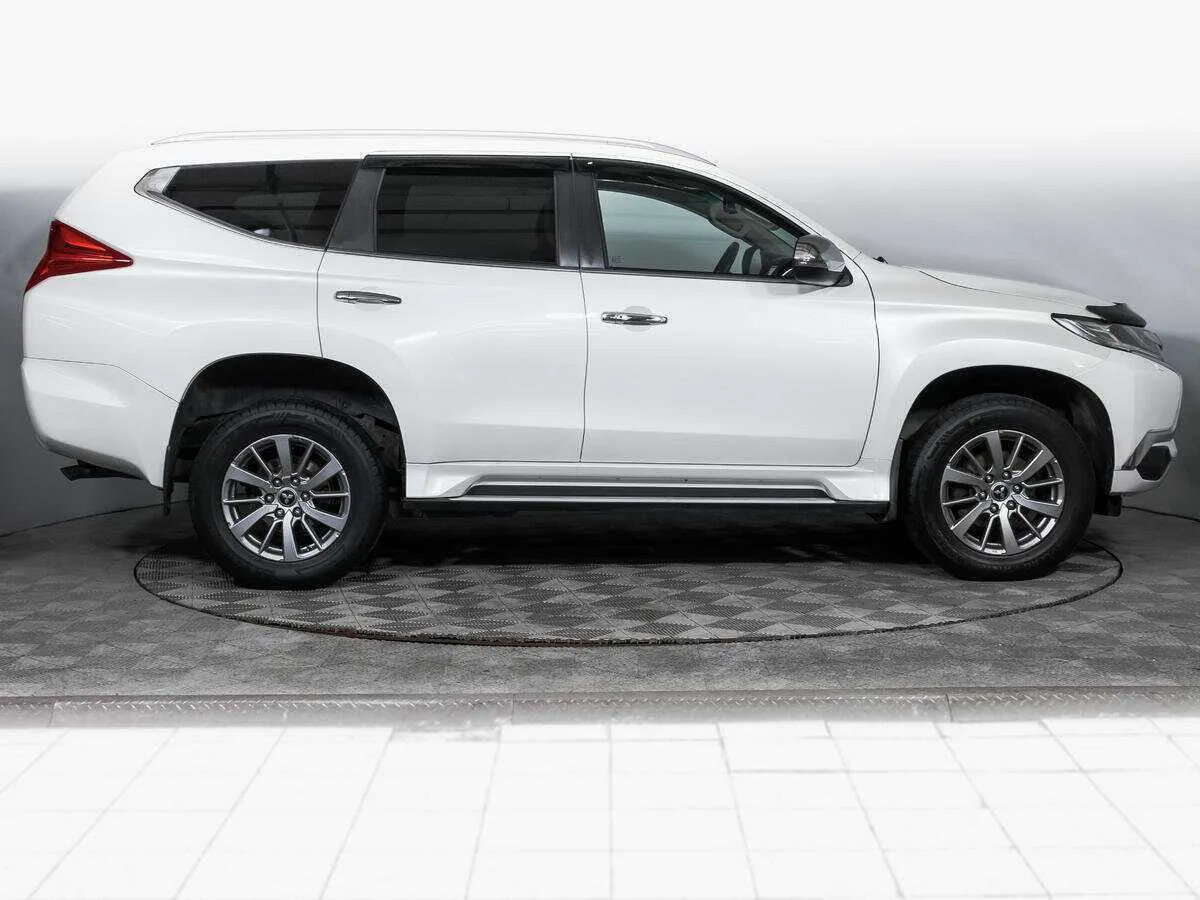 Mitsubishi Pajero Sport