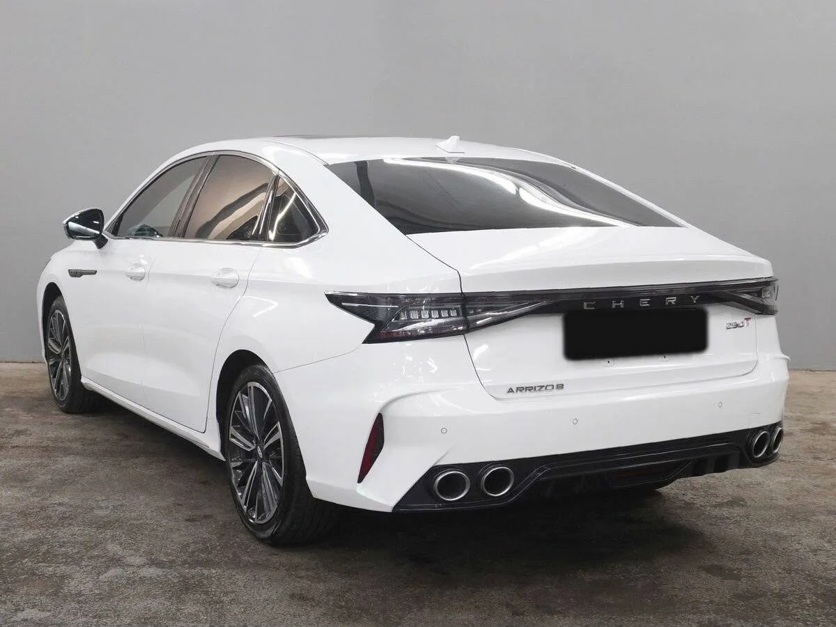 Chery Arrizo 8