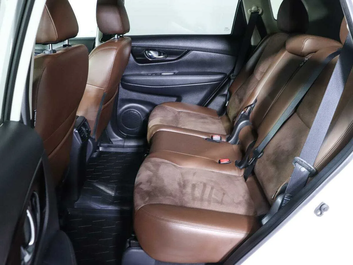 Nissan X Trail