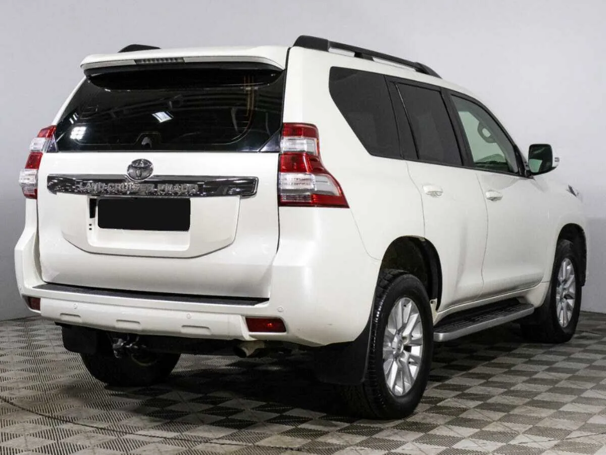 Toyota Land Cruiser Prado