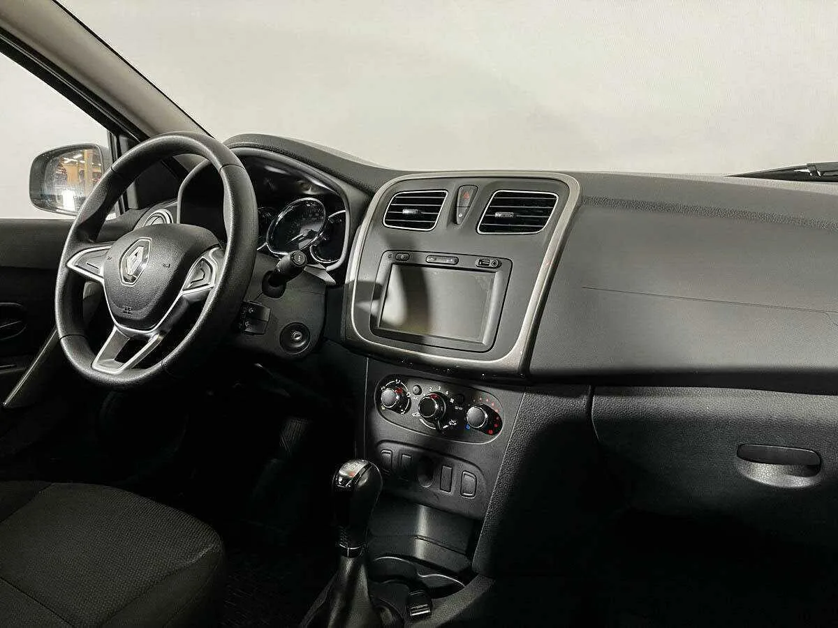 Renault Logan