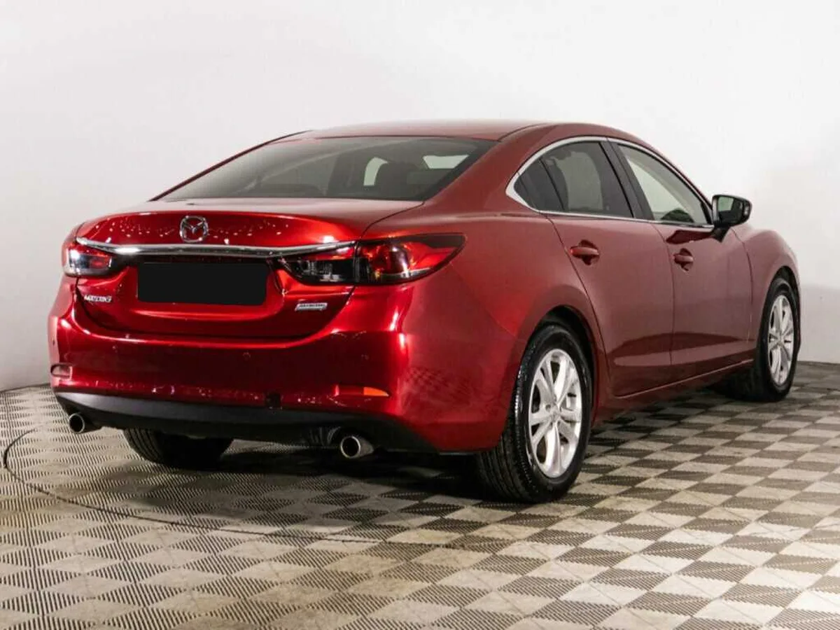 Mazda 6
