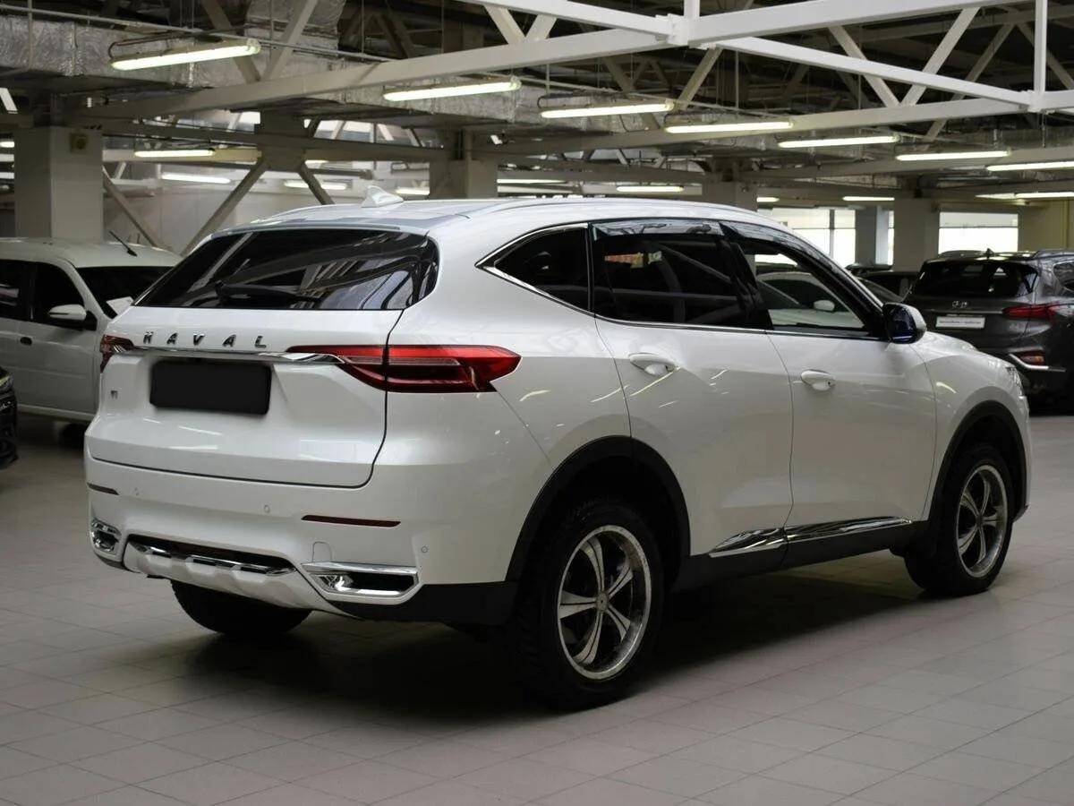 Haval F7