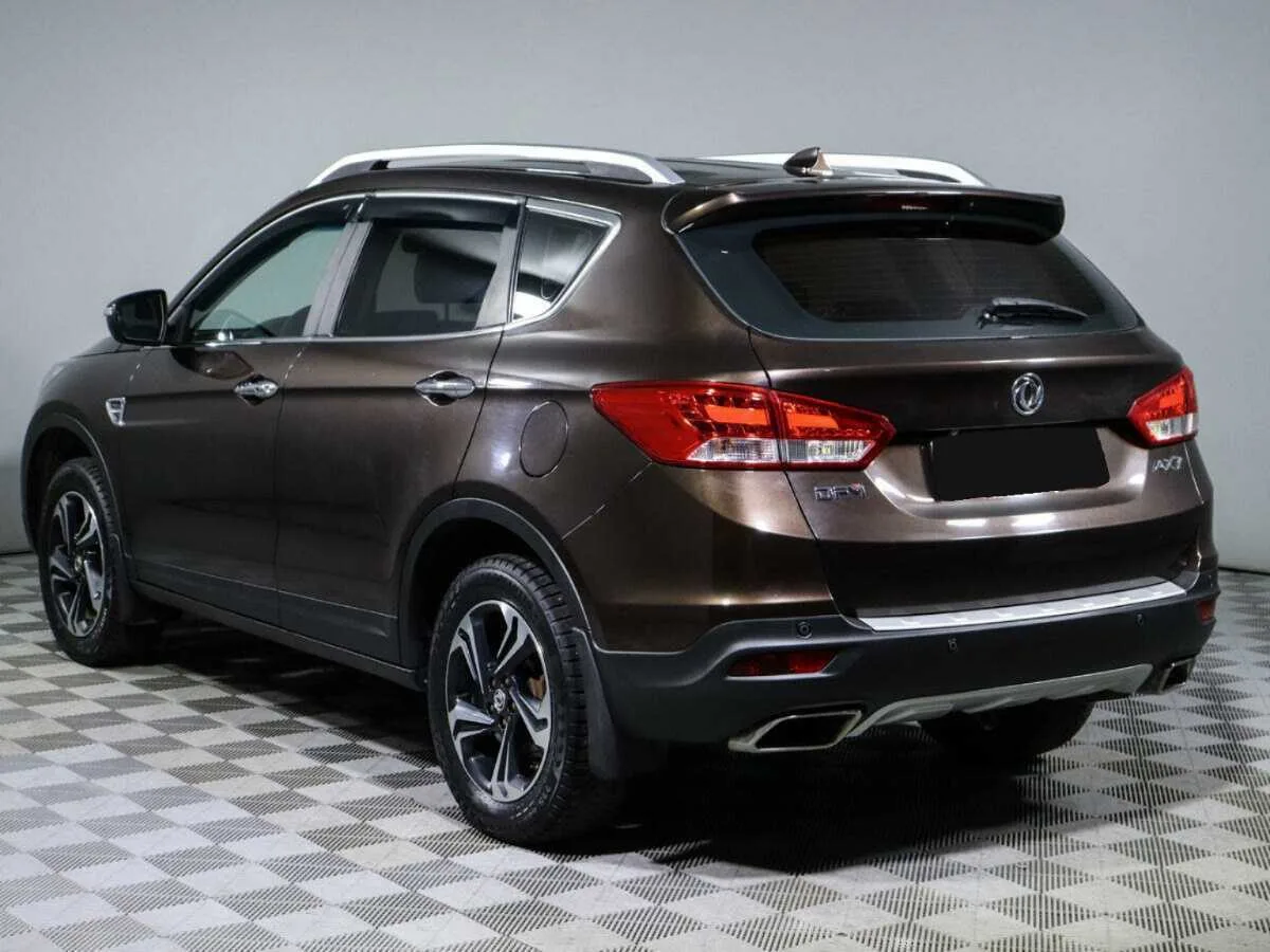 Dongfeng AX7