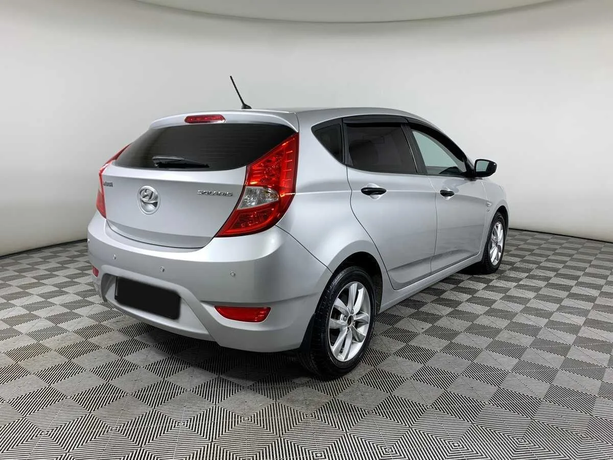 Hyundai Solaris