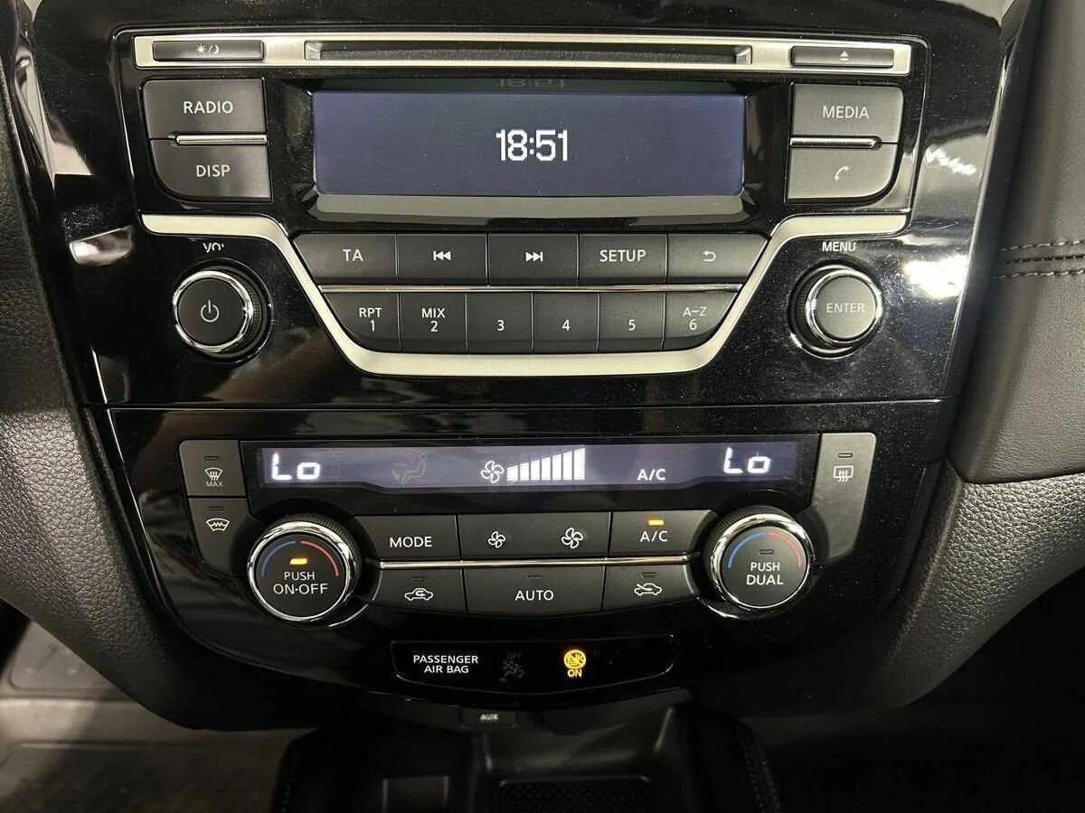 Nissan X Trail