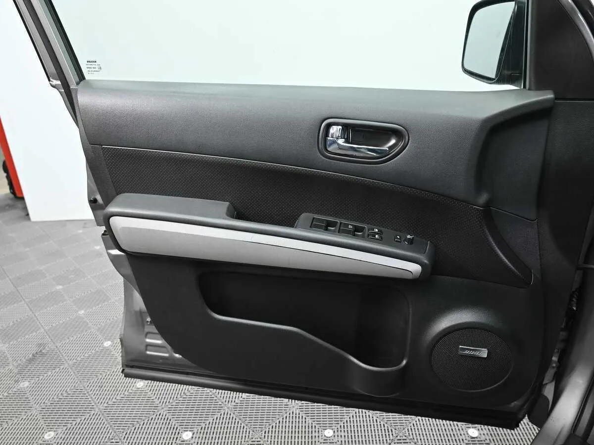 Nissan X Trail