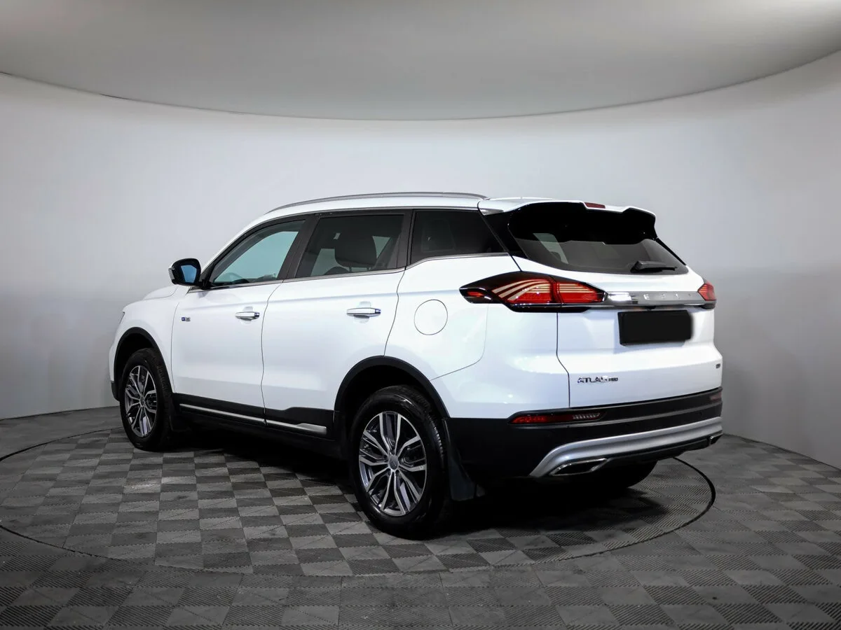 Geely Atlas Pro