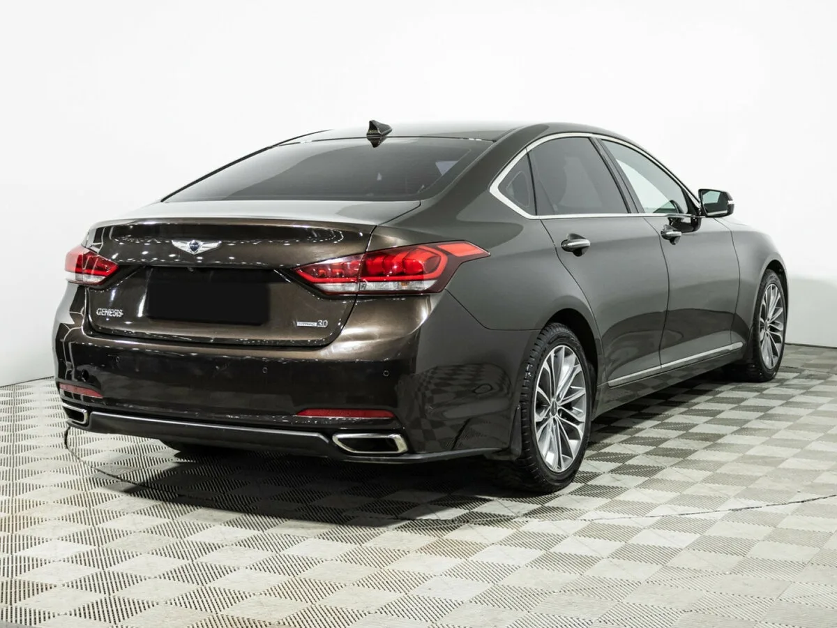 Hyundai Genesis