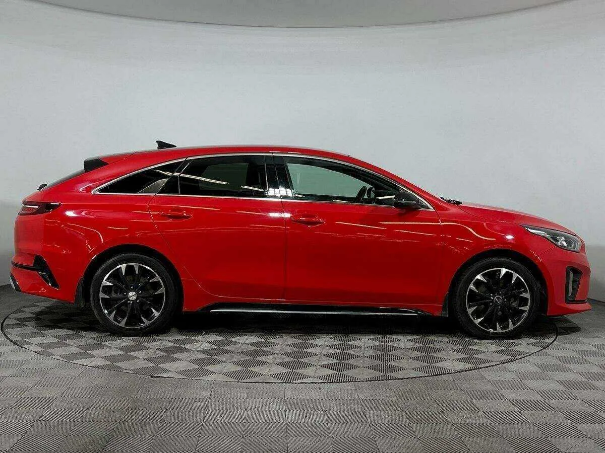 Kia Proceed