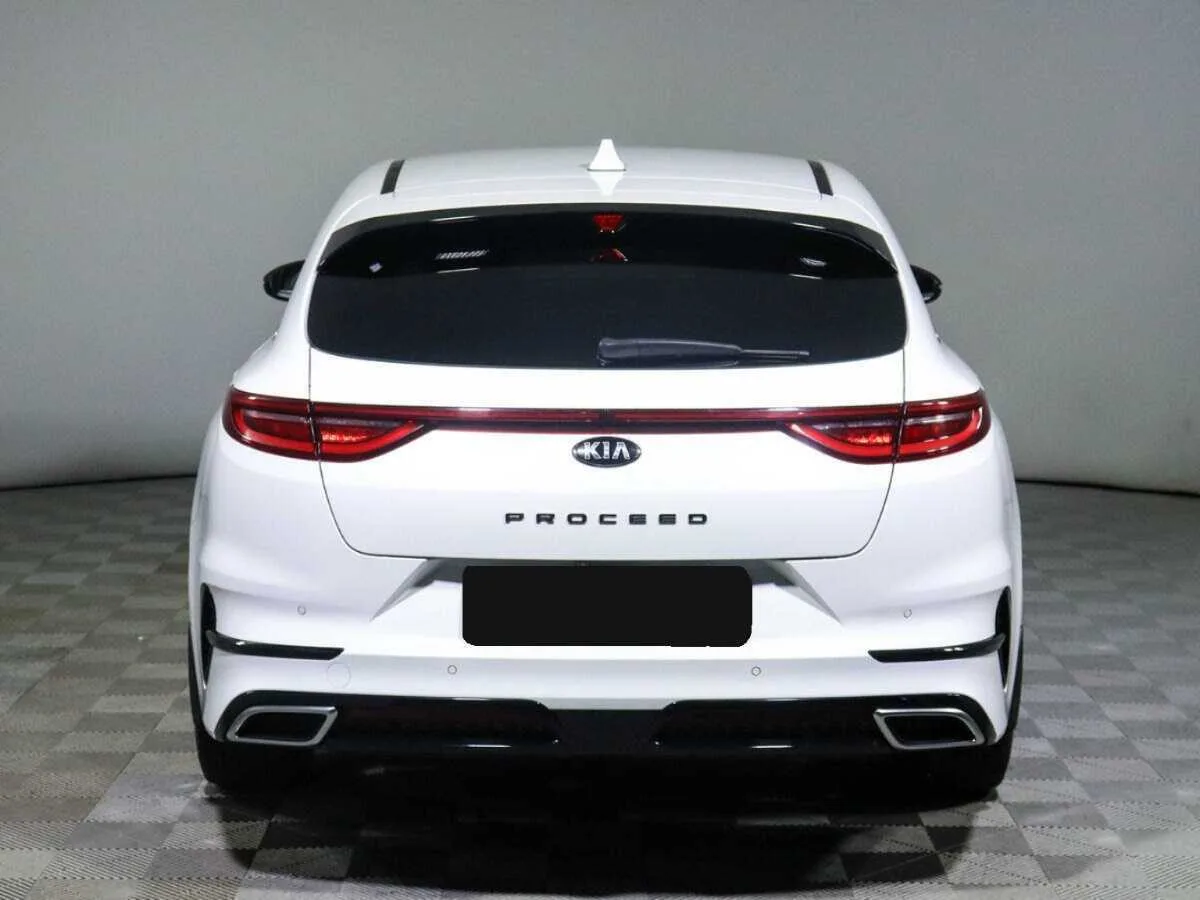 Kia Proceed