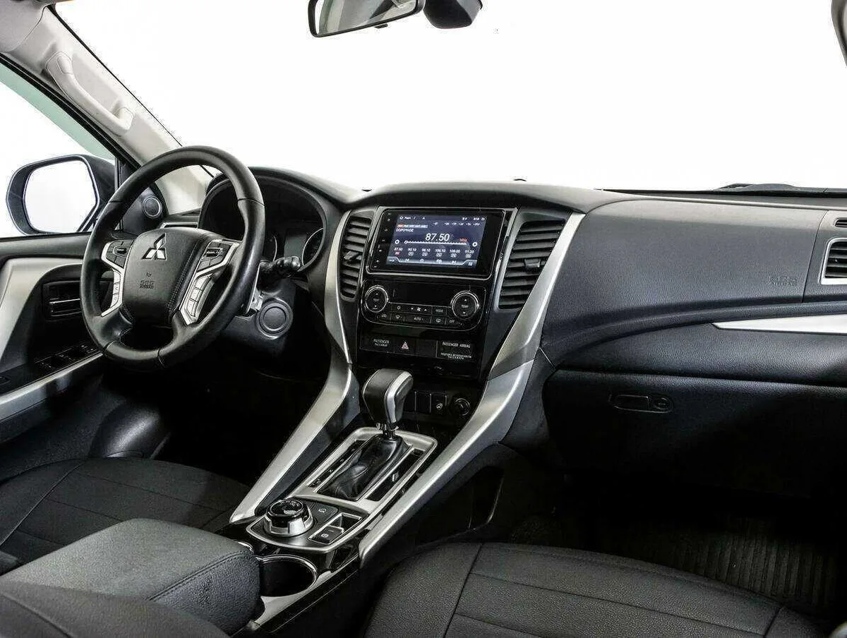 Mitsubishi Pajero Sport