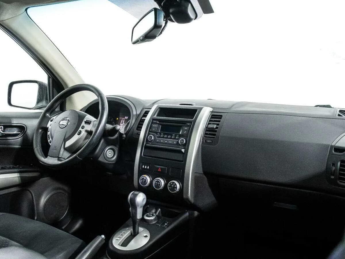 Nissan X Trail