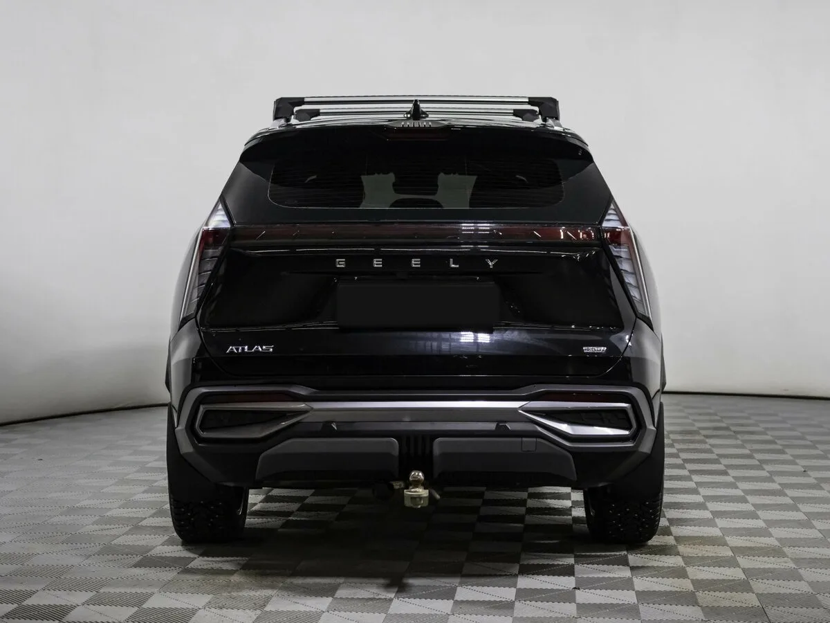 Geely Atlas