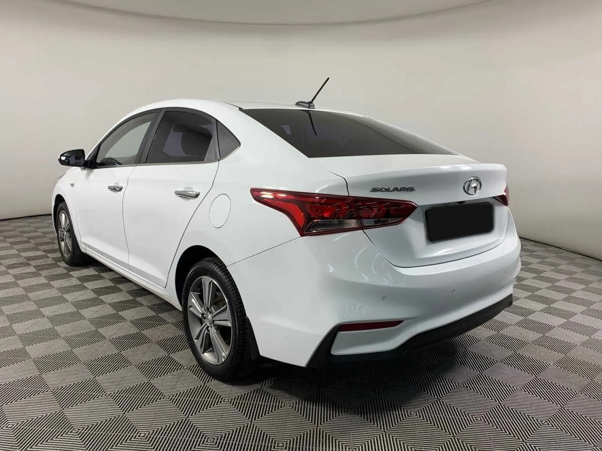 Hyundai Solaris