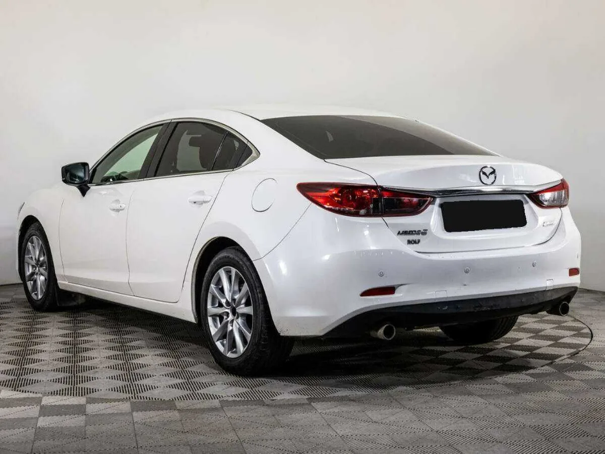 Mazda 6