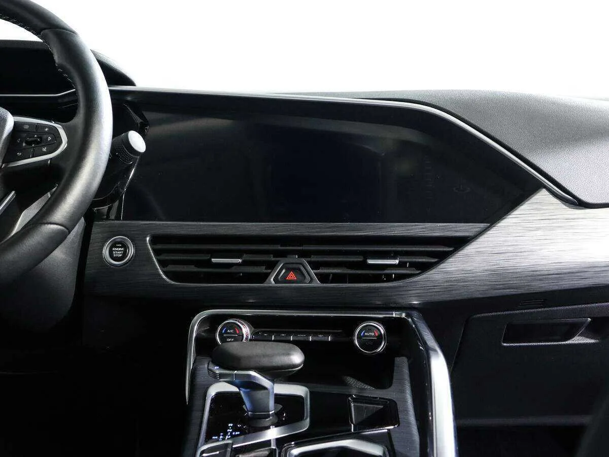 Geely Tugella
