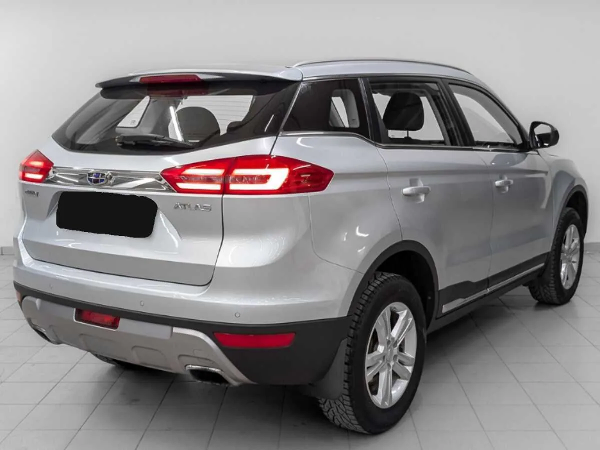 Geely Atlas